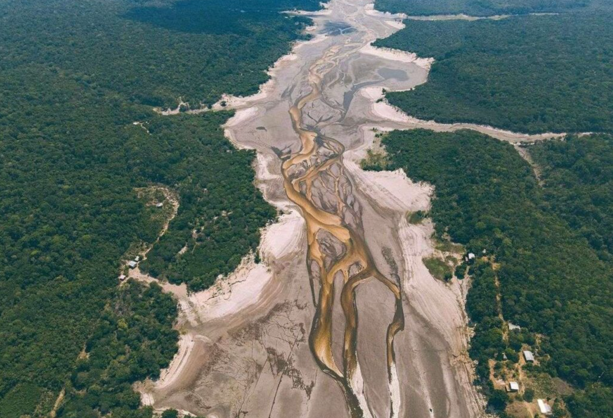 Falta de chuva e temperaturas elevadas: seca na Amazônia está gerando grande estresse logístico no Brasil